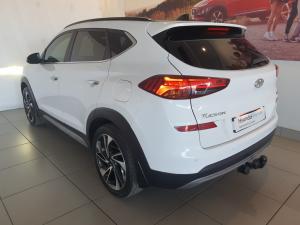 Hyundai Tucson 2.0CRDi Elite - Image 11