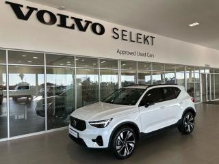 Volvo XC40 B3 Ultimate Dark