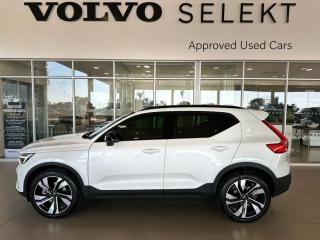 Volvo XC40 B3 Ultimate Dark