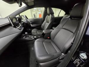 Toyota Corolla 1.8 Hybrid XR - Image 9