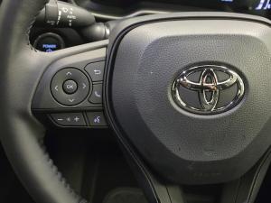 Toyota Corolla 1.8 Hybrid XR - Image 11