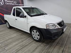 2022 Nissan NP200 1.6i safety pack (aircon)