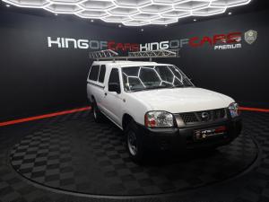 2017 Nissan NP300 Hardbody 2