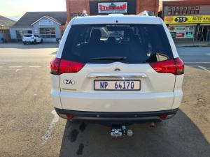 Mitsubishi Pajero Sport 2.4DI-D 4x4 - Image 3