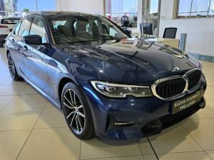 2022 BMW 3 Series 318i