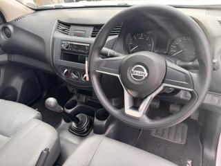 Nissan Navara 2.5DDTi single cab XE