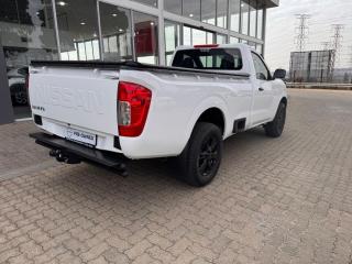 Nissan Navara 2.5DDTi single cab XE