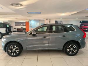 2023 Volvo XC60 B5 AWD Essential