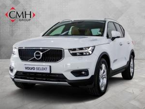 2018 Volvo XC40 T5 AWD Momentum