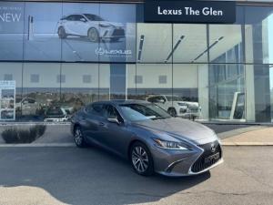 2019 Lexus ES 250 EX