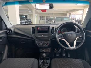 Toyota Vitz 1.0 - Image 6