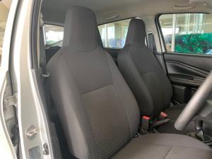 Toyota Vitz 1.0 - Image 9