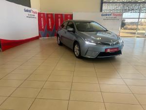 Toyota Corolla Quest 1.8 Exclusive manual - Image 1