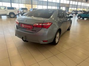 Toyota Corolla Quest 1.8 Exclusive manual - Image 2