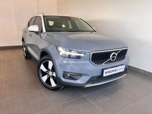 2021 Volvo XC40 T3 Momentum auto