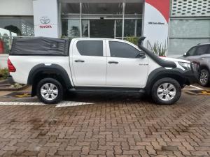 Toyota Hilux 2.4GD-6 double cab 4x4 SRX auto - Image 4