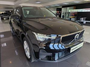 2024 Volvo XC40 B3 Essential