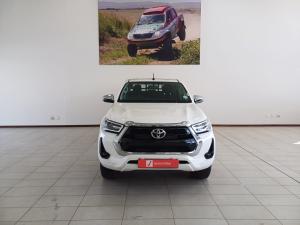 Toyota Hilux 2.8GD-6 48V double cab Raider - Image 4