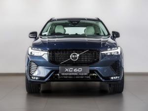 Volvo XC60 B5 AWD Ultimate Dark - Image 3