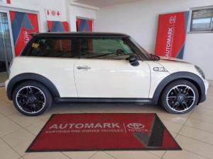 MINI Hatch Cooper S Hatch 5-door - Image 4