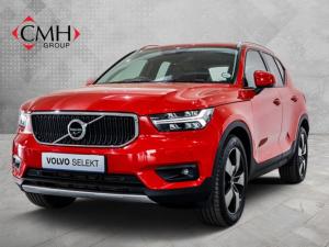 2021 Volvo XC40 T3 Momentum auto