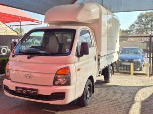 2017 Hyundai H-100 Bakkie 2.6D deck (aircon)