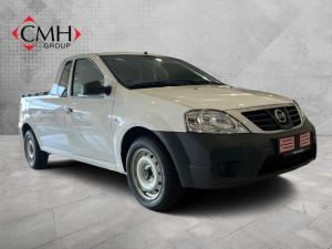 2018 Nissan NP200 1.5dCi safety pack