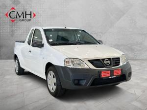 2024 Nissan NP200 1.6i safety pack (aircon)