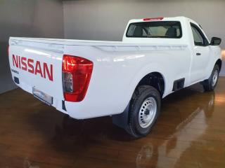 Nissan Navara 2.5DDTi single cab SE