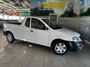 2022 Nissan NP200 1.6i safety pack (aircon)