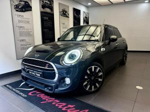 2019 MINI Hatch Cooper S Hatch 5-door