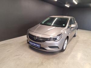 2018 Opel Astra hatch 1.0T Essentia