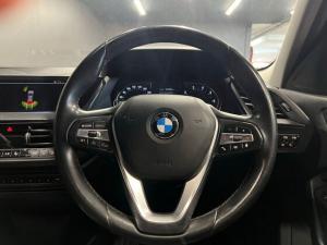 BMW 1 Series 118i Sport Line - Image 11