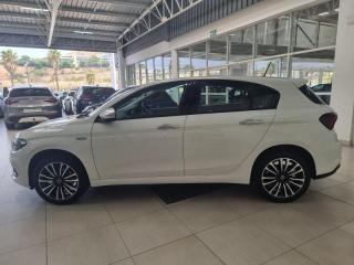 Fiat Tipo hatch 1.4 Life