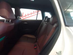 Toyota Corolla Cross 1.8 XR - Image 33