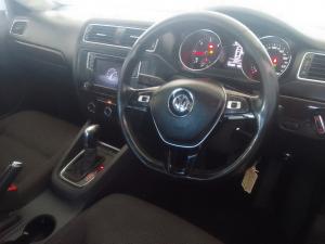 Volkswagen Jetta 1.6TDI Comfortline auto - Image 18