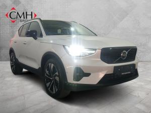 2024 Volvo XC40 B3 Ultimate Dark