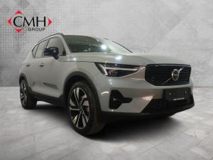 2024 Volvo XC40 B4 Ultimate Dark