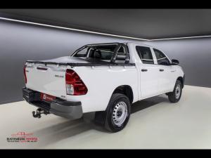 Toyota Hilux 2.4GD-6 double cab 4x4 SR - Image 2