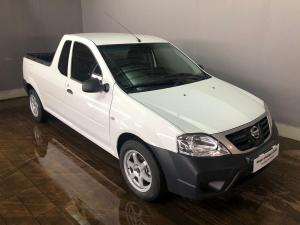 2024 Nissan NP200 1.6i safety pack (aircon)