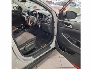 Hyundai Tucson 2.0 Premium - Image 7