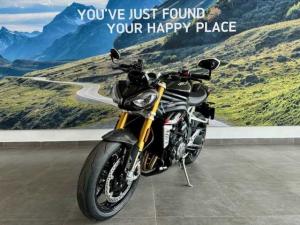 Triumph Speed Triple 1200 RS - Image 5