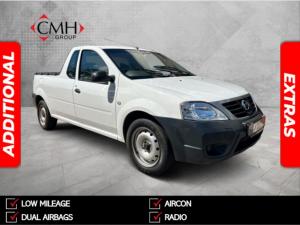 2023 Nissan NP200 1.6i safety pack (aircon)