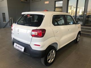 Suzuki S-Presso 1.0 GL manual