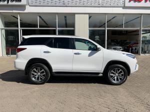 Toyota Fortuner 2.8GD-6 4x4 auto - Image 3