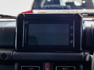 Suzuki Jimny 1.5 GLX AllGrip 3-door manual - Image 6
