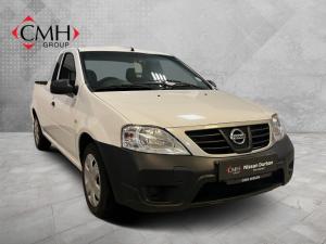 2022 Nissan NP200 1.6i safety pack (aircon)