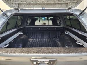Nissan Navara 2.5DDTi double cab LE - Image 8