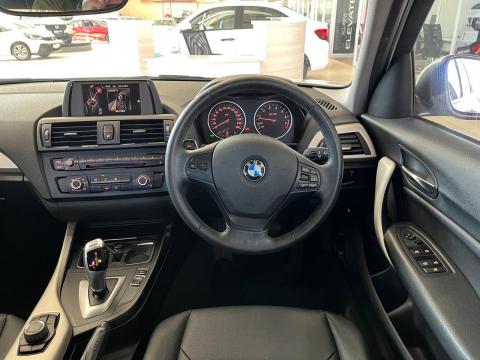 Image BMW 1 Series 118i 5-door auto