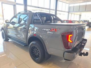 Nissan Navara 2.5DDTi double cab PRO-2X